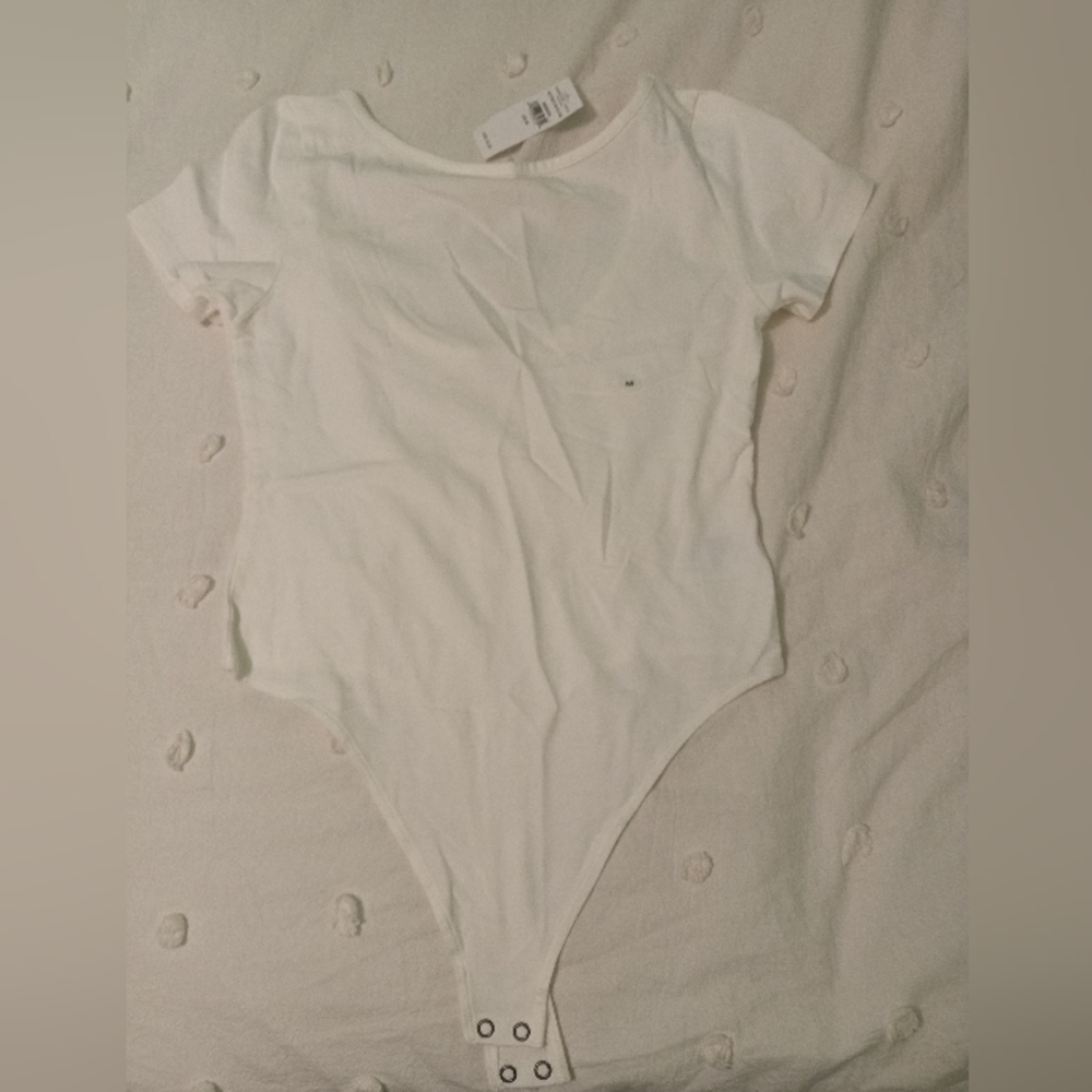 American Eagle Low Back Bodysuit. Size Medium. White.